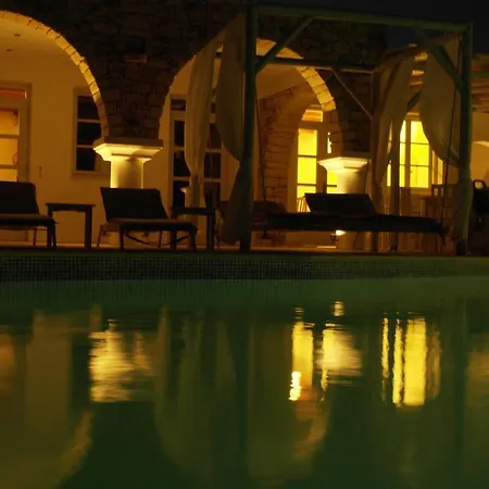 Paradise (adults Only)
