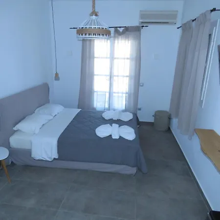 Hotel Paradise (adults Only)
